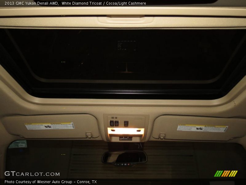 White Diamond Tricoat / Cocoa/Light Cashmere 2013 GMC Yukon Denali AWD
