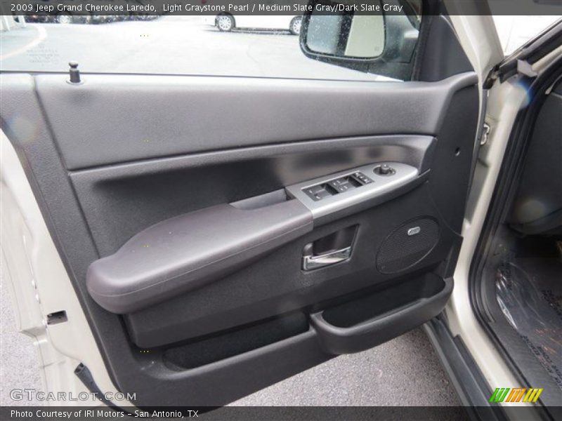 Light Graystone Pearl / Medium Slate Gray/Dark Slate Gray 2009 Jeep Grand Cherokee Laredo