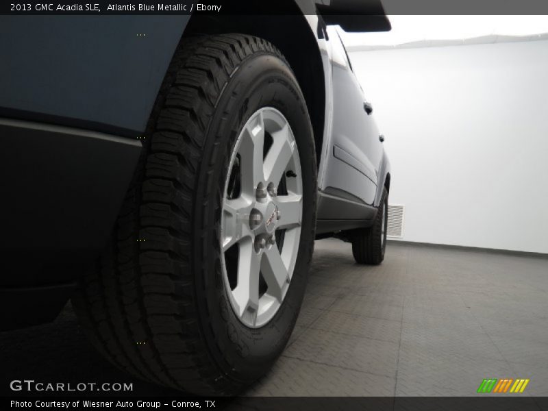 Atlantis Blue Metallic / Ebony 2013 GMC Acadia SLE