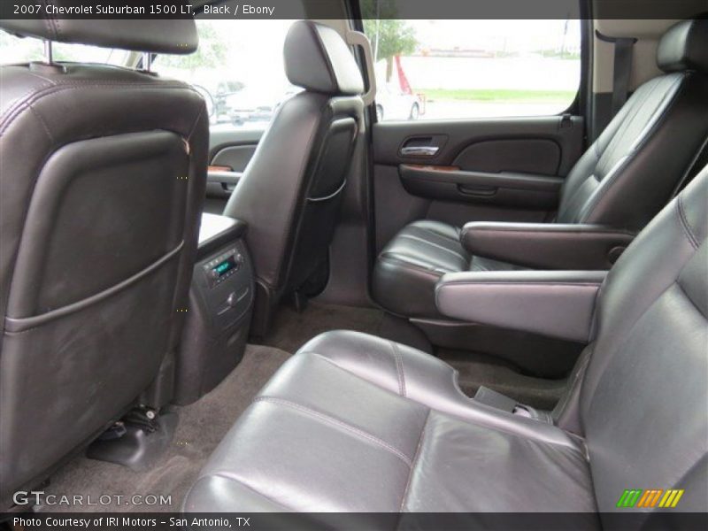 Black / Ebony 2007 Chevrolet Suburban 1500 LT