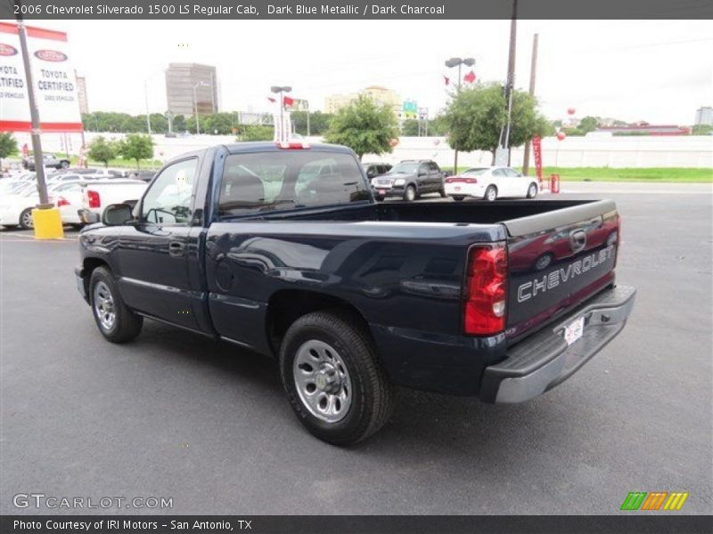 Dark Blue Metallic / Dark Charcoal 2006 Chevrolet Silverado 1500 LS Regular Cab