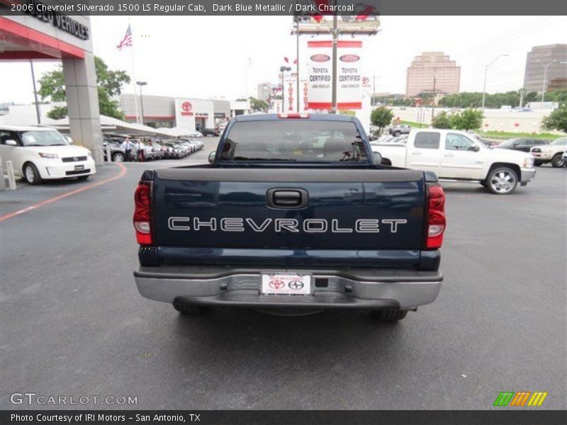 Dark Blue Metallic / Dark Charcoal 2006 Chevrolet Silverado 1500 LS Regular Cab
