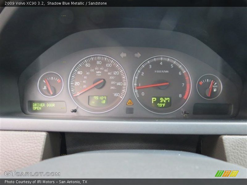 Shadow Blue Metallic / Sandstone 2009 Volvo XC90 3.2