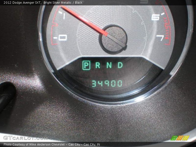 Bright Silver Metallic / Black 2012 Dodge Avenger SXT