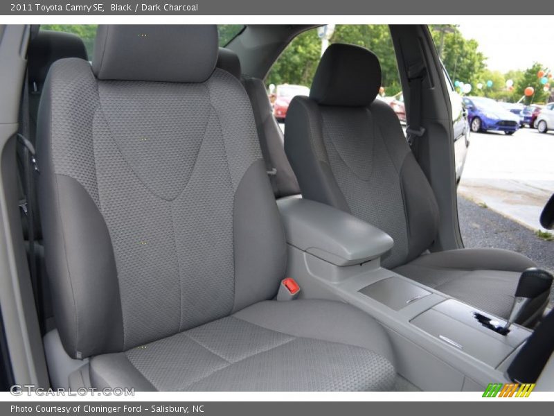 Black / Dark Charcoal 2011 Toyota Camry SE