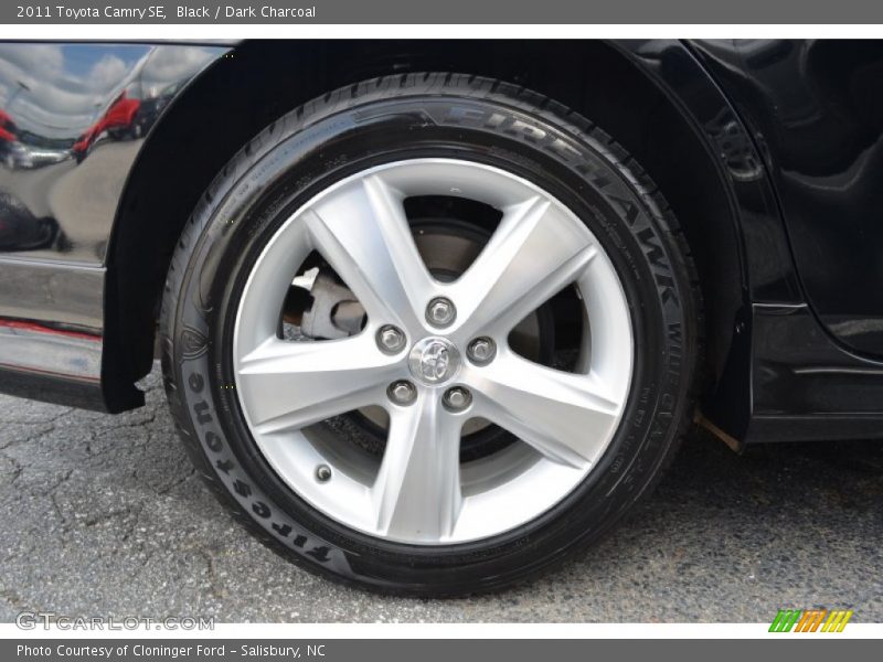Black / Dark Charcoal 2011 Toyota Camry SE