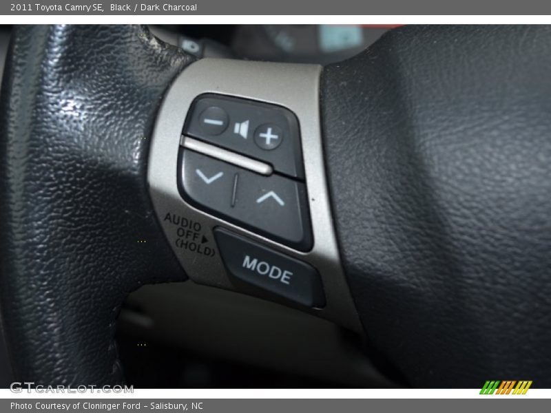 Black / Dark Charcoal 2011 Toyota Camry SE