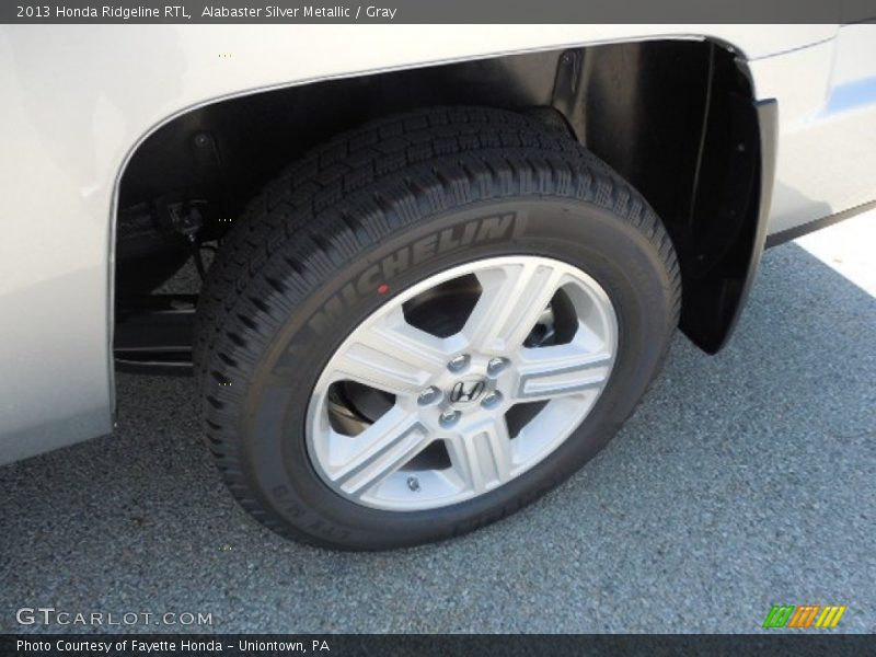 Alabaster Silver Metallic / Gray 2013 Honda Ridgeline RTL
