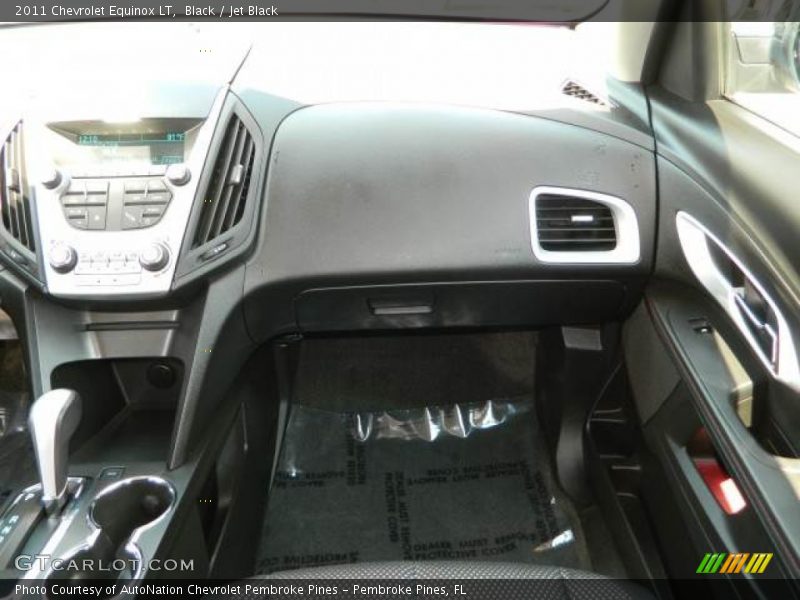 Black / Jet Black 2011 Chevrolet Equinox LT