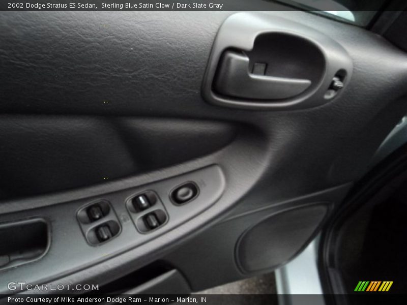 Sterling Blue Satin Glow / Dark Slate Gray 2002 Dodge Stratus ES Sedan