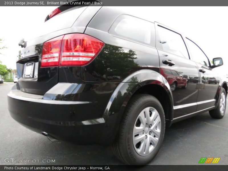 Brilliant Black Crystal Pearl / Black 2013 Dodge Journey SE