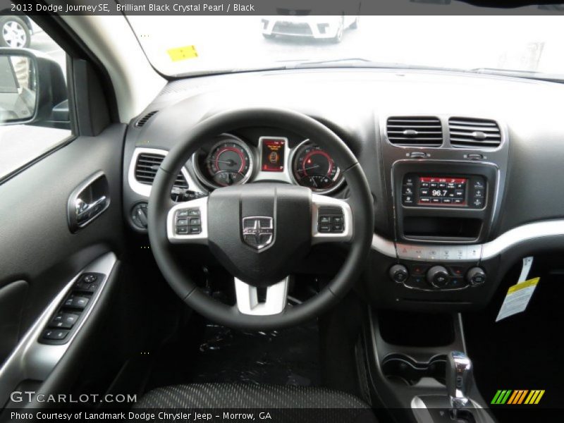 Brilliant Black Crystal Pearl / Black 2013 Dodge Journey SE