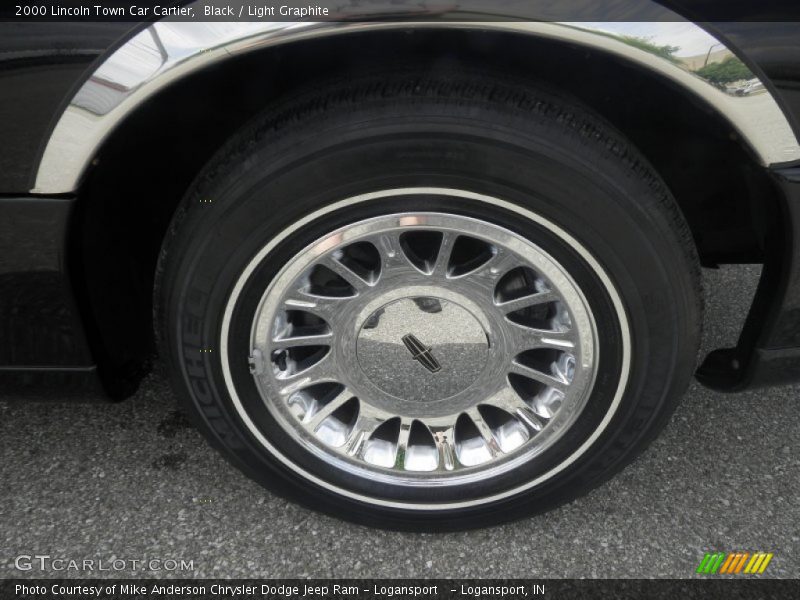 Black / Light Graphite 2000 Lincoln Town Car Cartier
