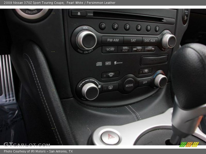 Pearl White / Persimmon Leather 2009 Nissan 370Z Sport Touring Coupe