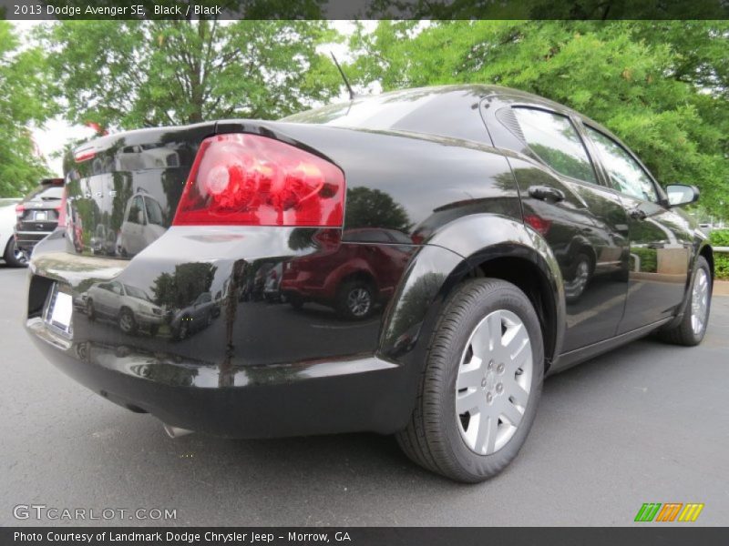 Black / Black 2013 Dodge Avenger SE