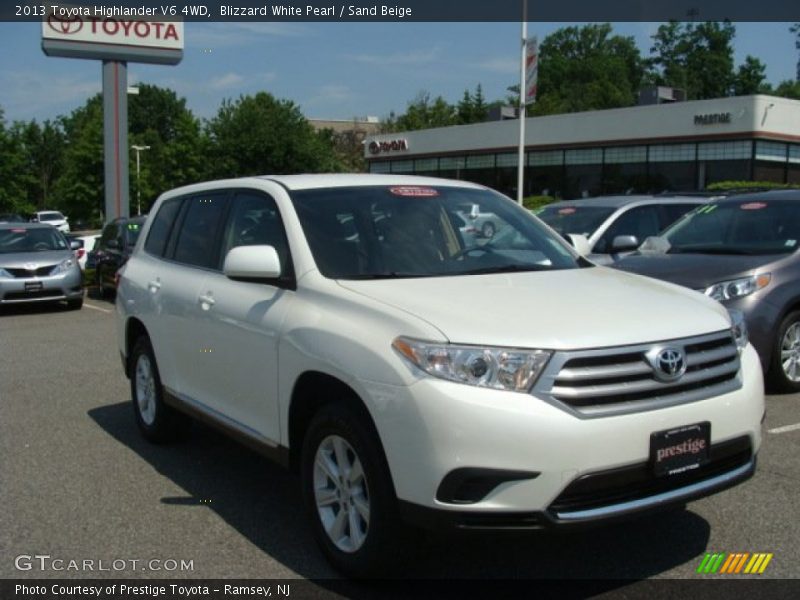 Blizzard White Pearl / Sand Beige 2013 Toyota Highlander V6 4WD