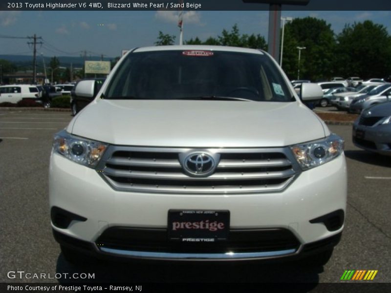 Blizzard White Pearl / Sand Beige 2013 Toyota Highlander V6 4WD