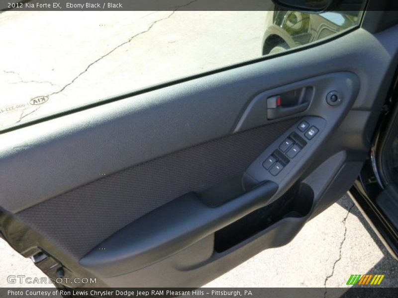 Ebony Black / Black 2012 Kia Forte EX