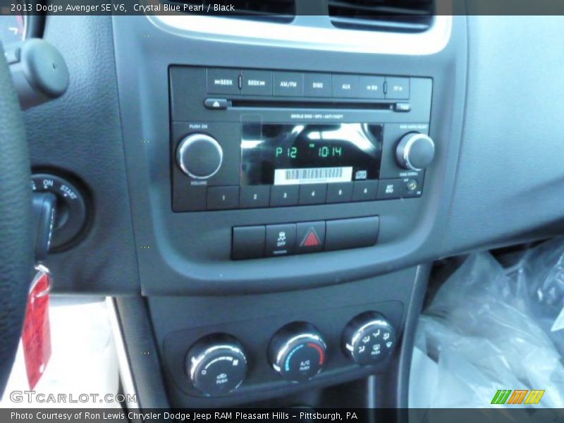 Crystal Blue Pearl / Black 2013 Dodge Avenger SE V6