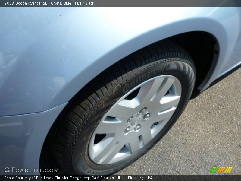 Crystal Blue Pearl / Black 2013 Dodge Avenger SE