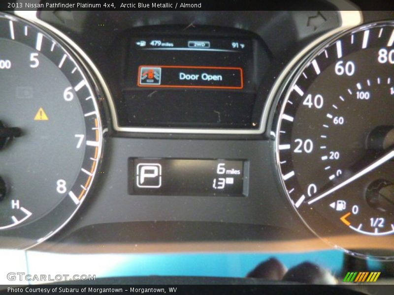 Arctic Blue Metallic / Almond 2013 Nissan Pathfinder Platinum 4x4