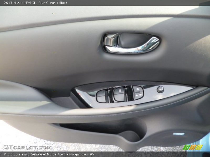 Blue Ocean / Black 2013 Nissan LEAF SL