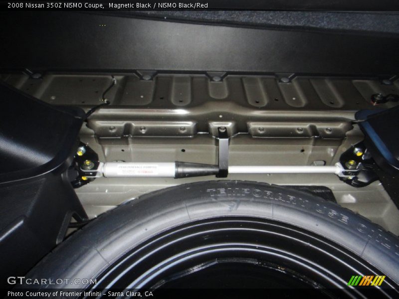 Magnetic Black / NISMO Black/Red 2008 Nissan 350Z NISMO Coupe