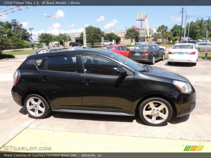 Jet Black Metallic / Ebony 2009 Pontiac Vibe 2.4