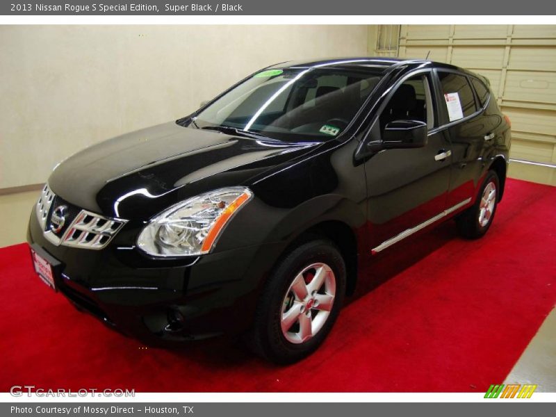 Super Black / Black 2013 Nissan Rogue S Special Edition