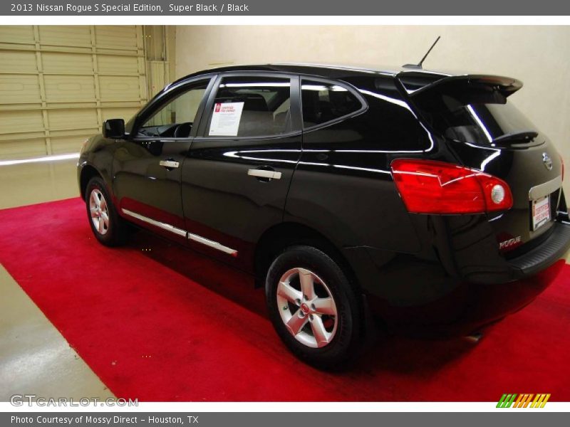 Super Black / Black 2013 Nissan Rogue S Special Edition