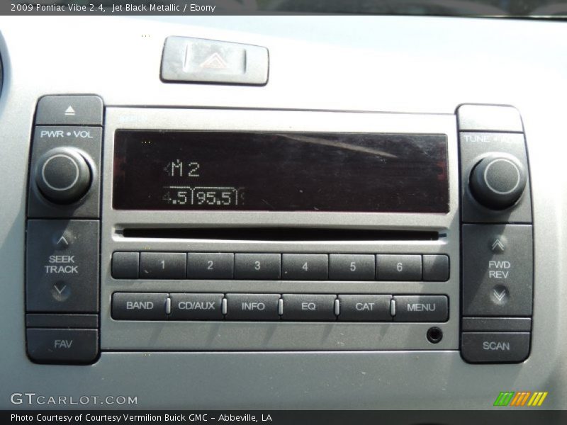 Jet Black Metallic / Ebony 2009 Pontiac Vibe 2.4