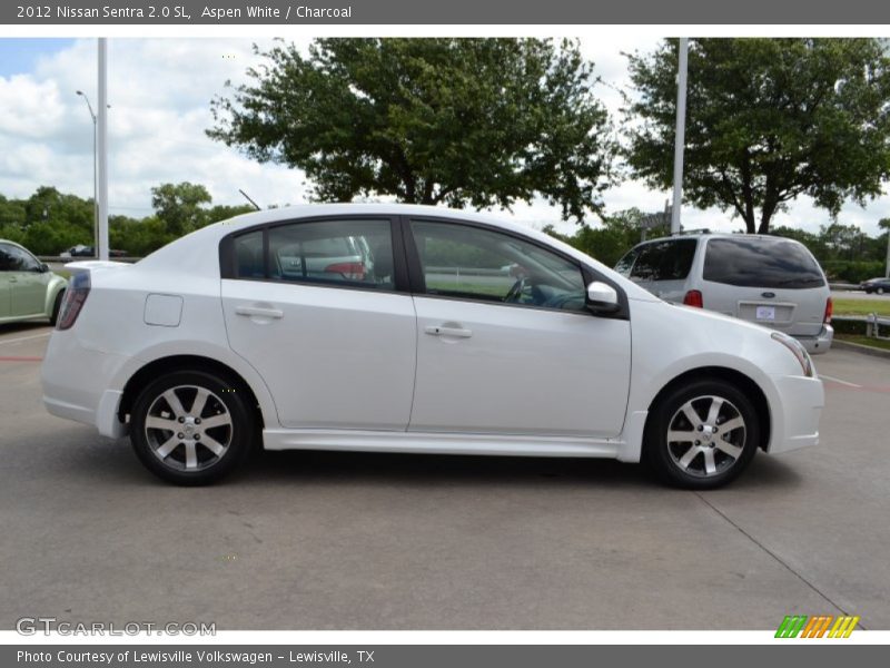 Aspen White / Charcoal 2012 Nissan Sentra 2.0 SL