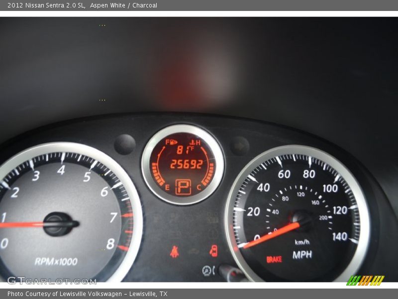 Aspen White / Charcoal 2012 Nissan Sentra 2.0 SL