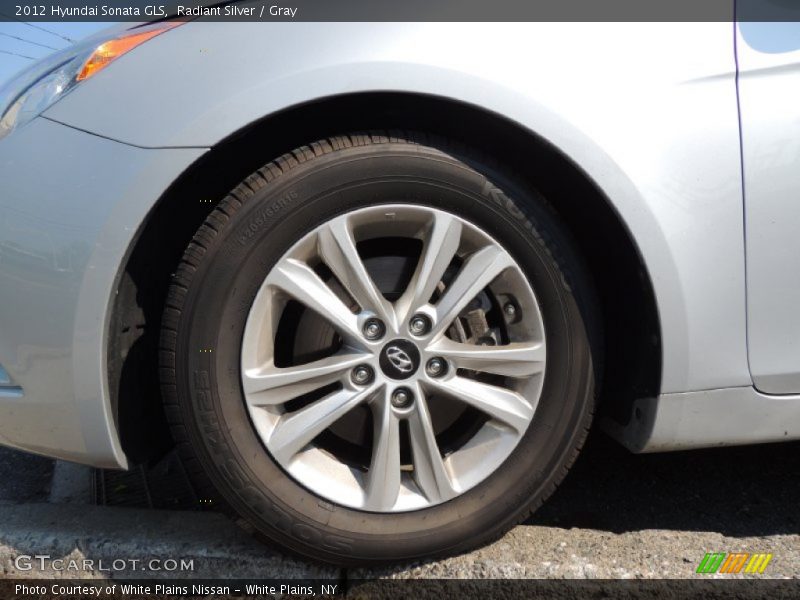 Radiant Silver / Gray 2012 Hyundai Sonata GLS