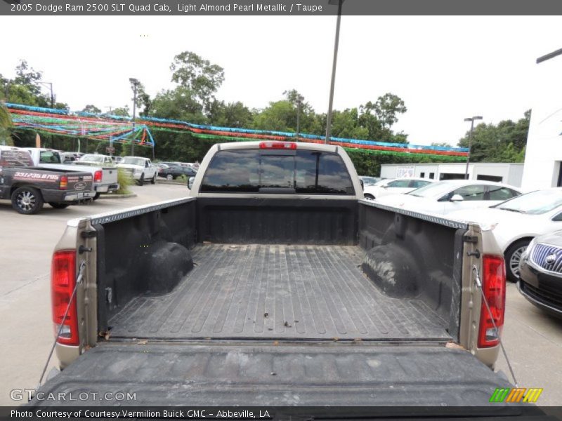 Light Almond Pearl Metallic / Taupe 2005 Dodge Ram 2500 SLT Quad Cab