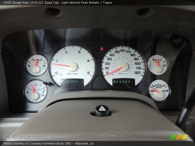 Light Almond Pearl Metallic / Taupe 2005 Dodge Ram 2500 SLT Quad Cab