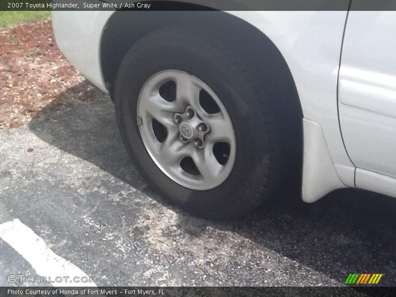 Super White / Ash Gray 2007 Toyota Highlander