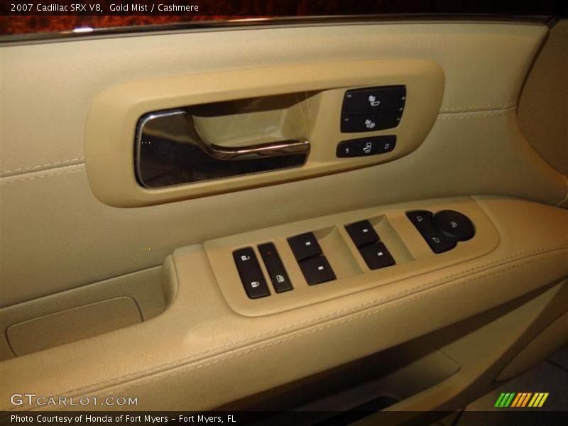 Gold Mist / Cashmere 2007 Cadillac SRX V8