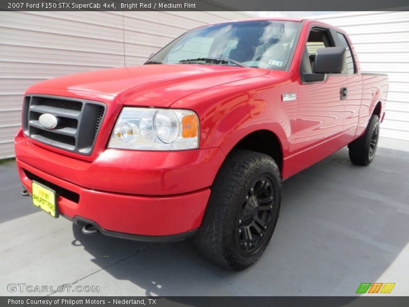 Bright Red / Medium Flint 2007 Ford F150 STX SuperCab 4x4