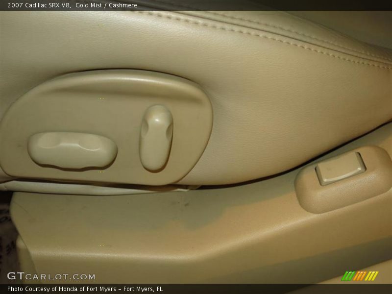 Gold Mist / Cashmere 2007 Cadillac SRX V8