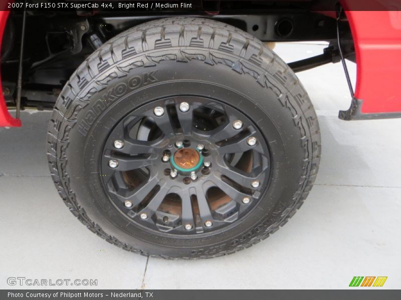 Bright Red / Medium Flint 2007 Ford F150 STX SuperCab 4x4