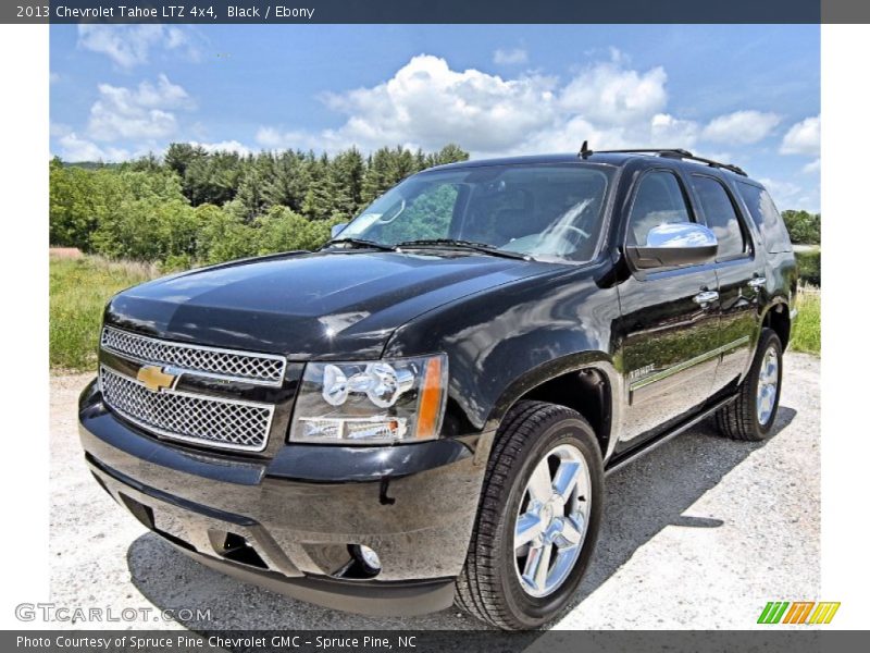 Front 3/4 View of 2013 Tahoe LTZ 4x4