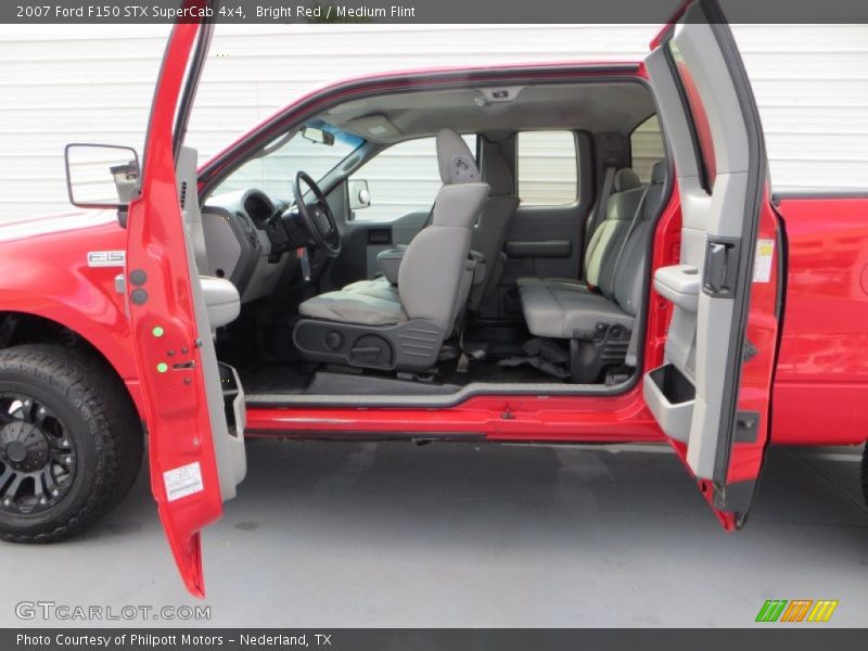Bright Red / Medium Flint 2007 Ford F150 STX SuperCab 4x4