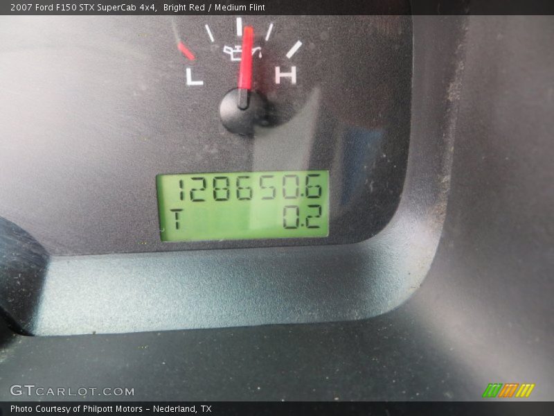 Bright Red / Medium Flint 2007 Ford F150 STX SuperCab 4x4