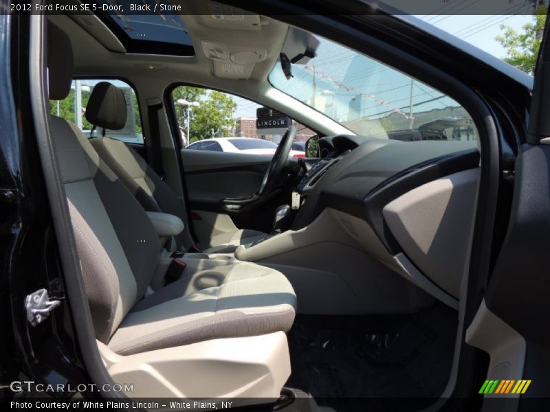 Black / Stone 2012 Ford Focus SE 5-Door