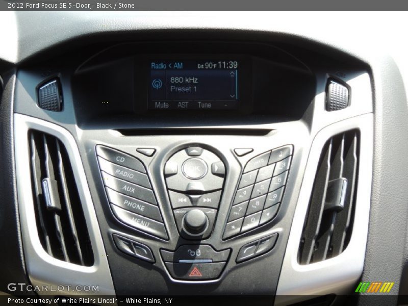 Black / Stone 2012 Ford Focus SE 5-Door