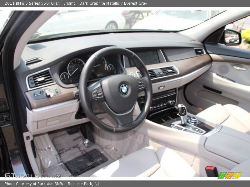 Dark Graphite Metallic / Everest Gray 2011 BMW 5 Series 550i Gran Turismo