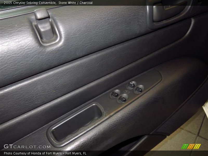 Stone White / Charcoal 2005 Chrysler Sebring Convertible