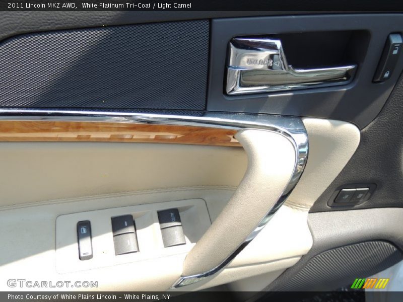 White Platinum Tri-Coat / Light Camel 2011 Lincoln MKZ AWD