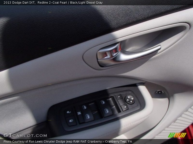 Redline 2-Coat Pearl / Black/Light Diesel Gray 2013 Dodge Dart SXT